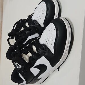 Nike Dunk Low Pandas Black and White Kids Sneakers 3Y